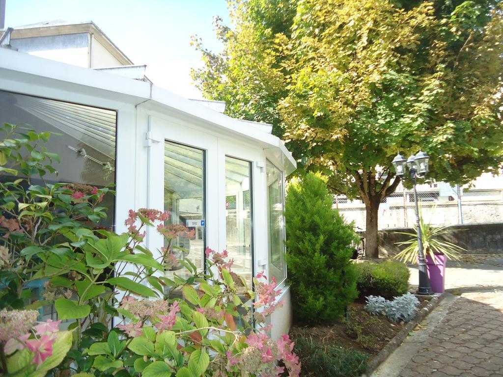 Castel Fleuri Hotel Tours Exterior photo